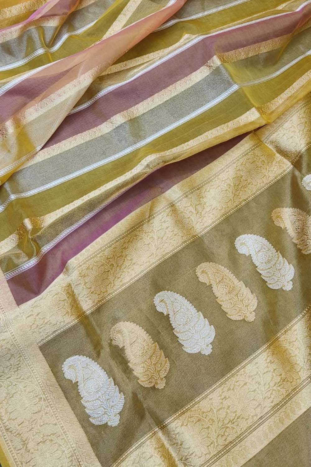 PS1B1KA124030401_Multicolor_Banarasi_Handloom_Pure_Tissue_Silk_Saree